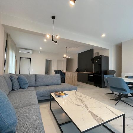 פוליכרונו Villa Oleandra By The Sea מראה חיצוני תמונה