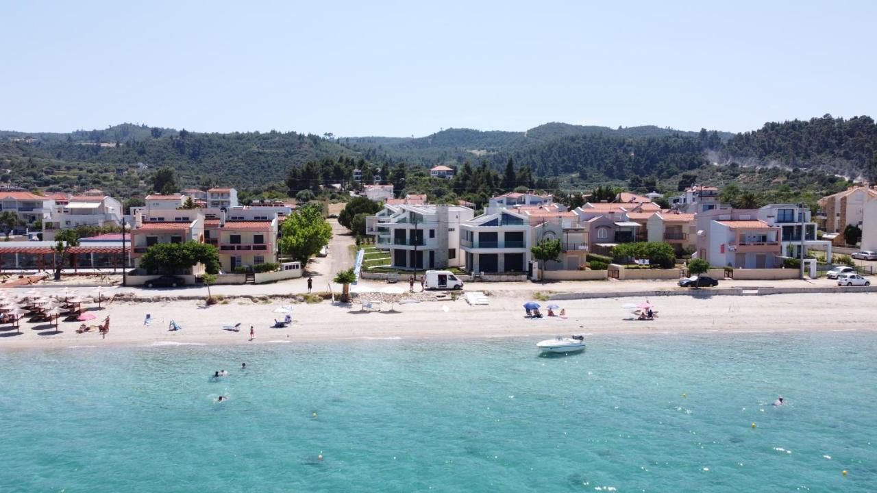 פוליכרונו Villa Oleandra By The Sea מראה חיצוני תמונה