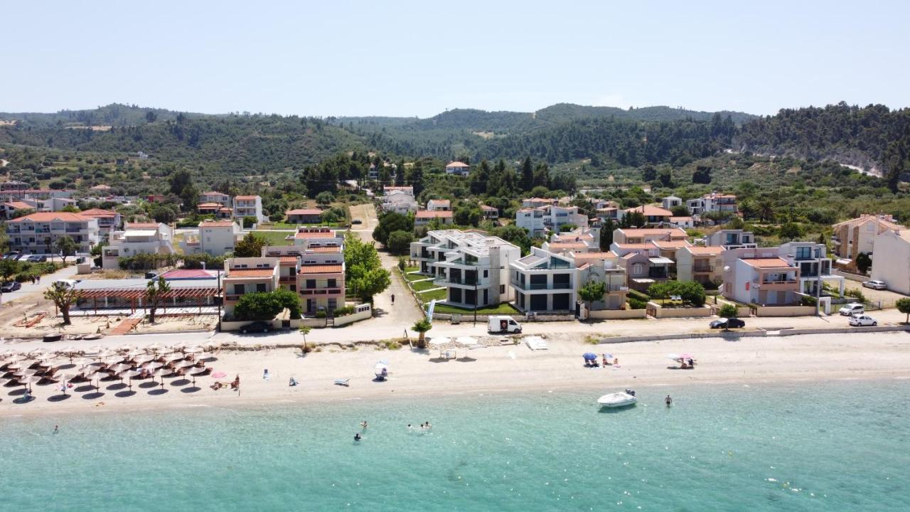 פוליכרונו Villa Oleandra By The Sea מראה חיצוני תמונה